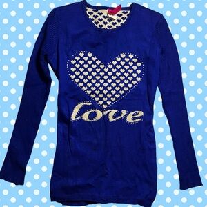 Universal Fashion Blue Heart Sweater Size L